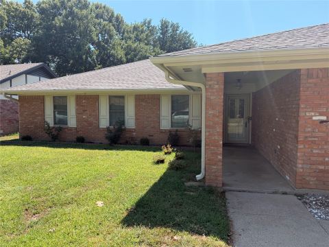 1012 Purdue Drive, Arlington, TX 76012 — photo 3