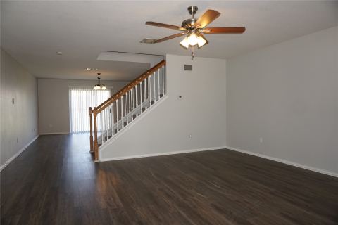 2908 Nara Vista Trail, Fort Worth, TX 76119 — photo 2