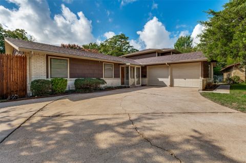 417 Keats Circle, Irving, TX 75061 — photo 2