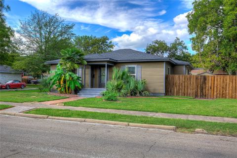 1918 Walworth Street, Greenville, TX 75401 — photo 2