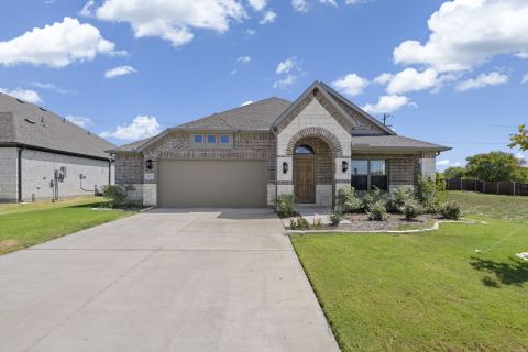 2452 Acacia Road, Cleburne, TX 76033 — photo 2