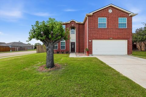 8012 Clear River Lane, Denton