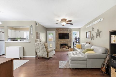 246 Mccarley Place, McKinney, TX 75071 — photo 2