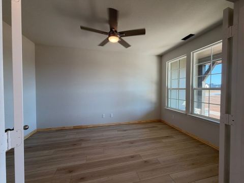 205 Oak Grove Way, Springtown, TX 76082 — photo 3