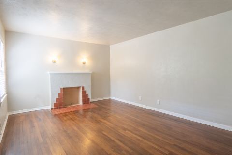 1558 W Shaw, Fort Worth, TX 76110 — photo 2