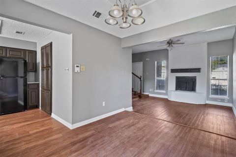 810 Custer Street, Arlington, TX 76014 — photo 3
