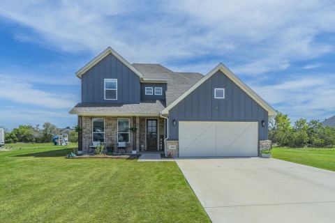 2001 Redemption Drive, Weatherford