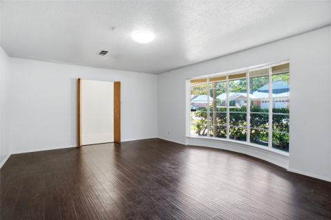 832 Overhill Drive, Hurst, TX 76053 — photo 2