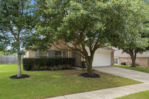 3904 San Lorenzo Drive, Denton, TX 76210 — photo 2