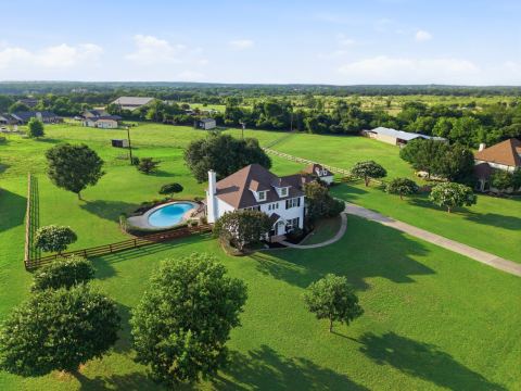 1301 Rolling Acres Drive, Argyle, TX 76226 — photo 2