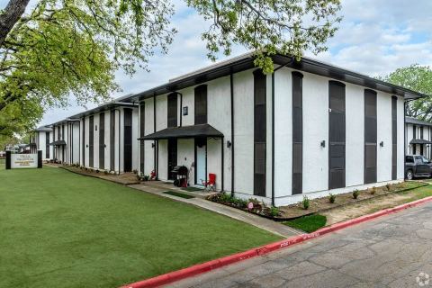 301 Rolston Road 319-104, Irving