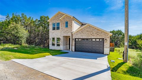 5702 Barkridge Drive, Granbury, TX 76048 — photo 2