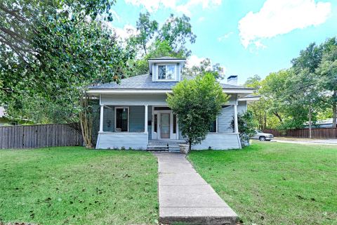 603 Johnson Street, Terrell