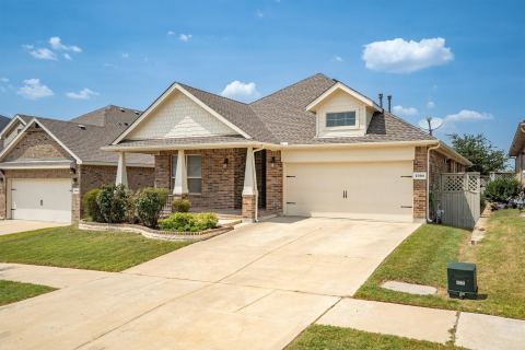 2304 Mockingbird Court, Northlake, TX 76247 — photo 2