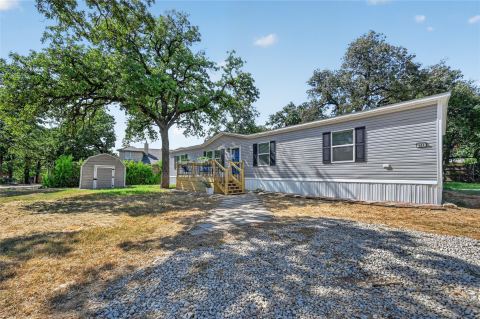 451 Shady Oaks Lane, Little Elm, TX 75068 — photo 2