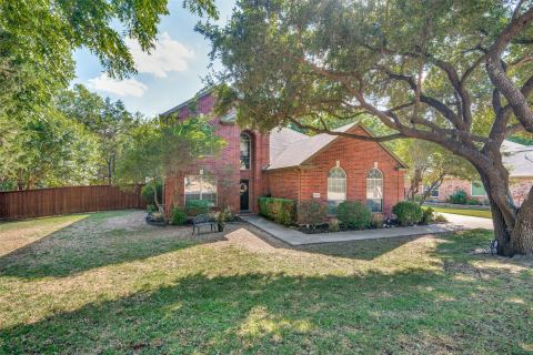 1802 Indian Trail, Rowlett