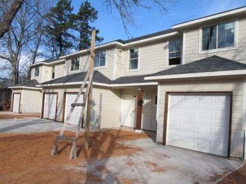 709 S 5th Street 1, Bonham, TX 75418 — photo 2