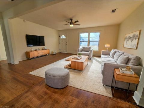 2421 Loy Lake Road, Denison, TX 75020 — photo 2