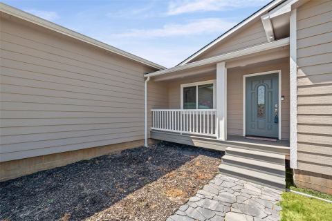 5908 Collins Court, Granbury, TX 76048 — photo 2