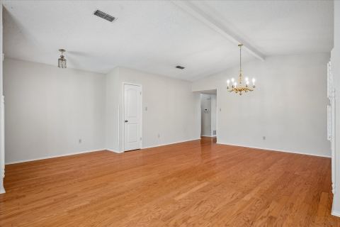 5516 Valparaiso Trail, Arlington, TX 76017 — photo 2