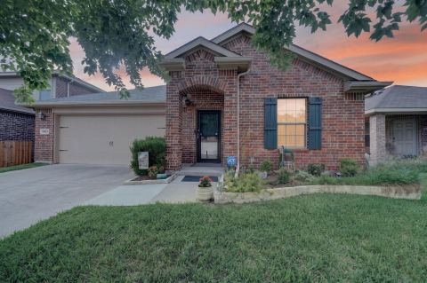 2011 Crosby Drive, Forney, TX 75126 — photo 2