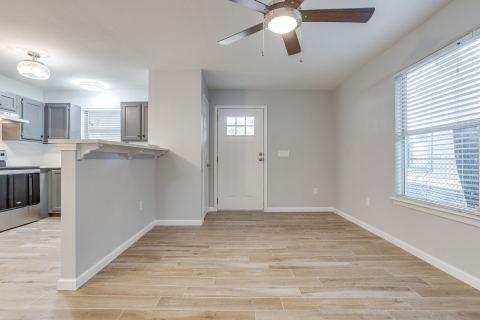 2616 Bomar Avenue 2618, Fort Worth, TX 76103 — photo 3
