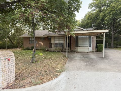 924 Monterey Drive, Denton, TX 76209 — photo 2