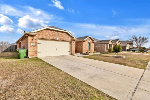 14813 Magnolia Lane, Balch Springs, TX 75180 — photo 3
