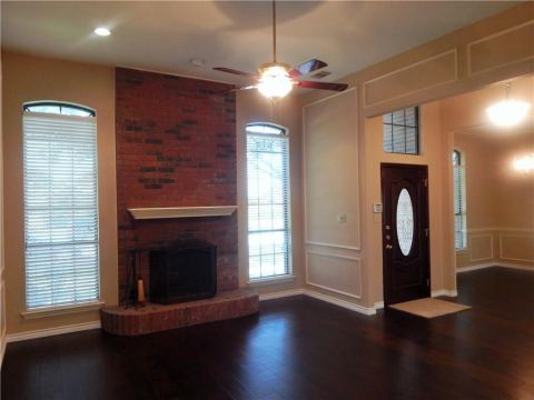 4208 Meadowdale Drive, Carrollton, TX 75010 — photo 3
