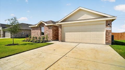 1020 BOLL WEEVIL Drive, Cleburne, TX 76031 — photo 2