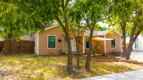 1001 S 5th Street, Garland, TX 75040 — photo 2