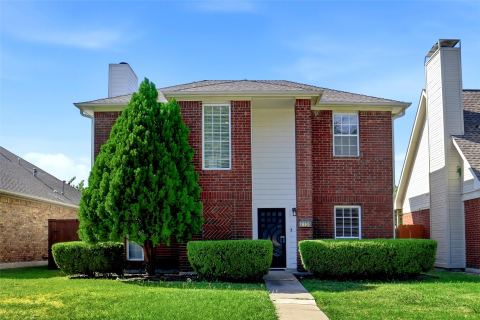 2136 Falcon Ridge Drive, Carrollton