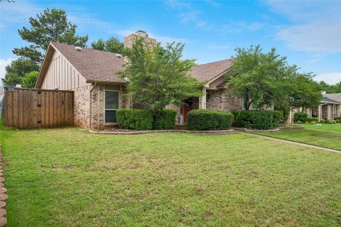 3017 Newcastle Court, Flower Mound, TX 75028 — photo 2