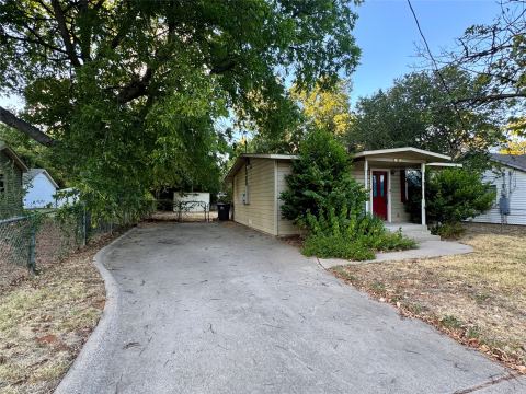 1013 Wilshire Boulevard, Arlington, TX 76012 — photo 2