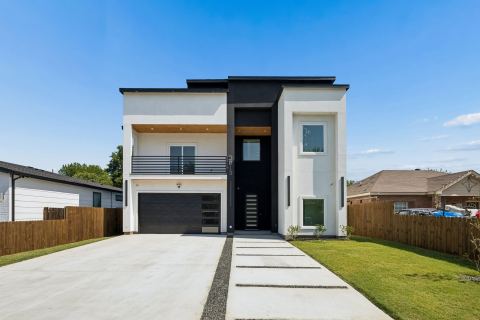3513 Nomas Street, Dallas