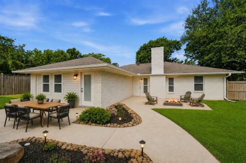 900 Cortez Street, Denison, TX 75020 — photo 2