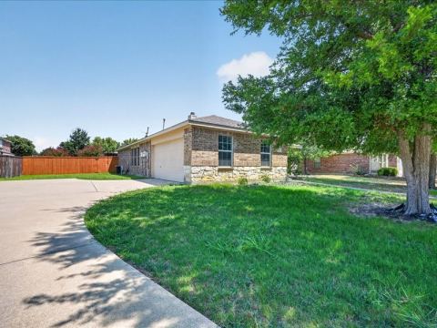 2313 Belmont Park Drive, Denton, TX 76210 — photo 2