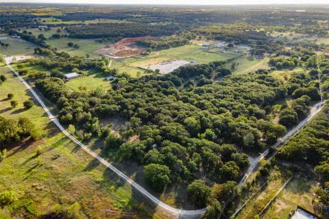 3924 Cross Timber Road, Burleson, TX 76028 — photo 2