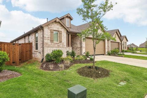 4718 Firewheel Court, Aubrey, TX 76227 — photo 3