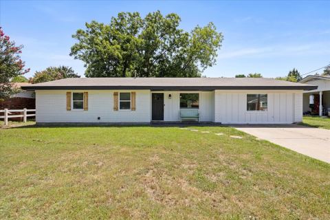 270 Barker Street, Stephenville