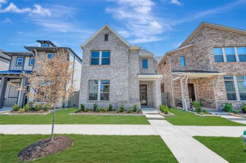 1506 Roundup Way, Argyle
