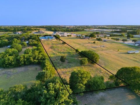 8760 County Road 858, McKinney