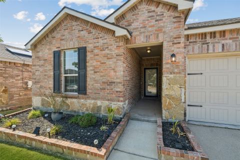409 Mariscal Place, Fort Worth, TX 76131 — photo 2