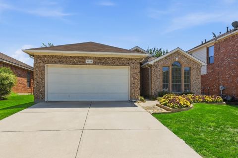 10120 Bull Run, Fort Worth, TX 76177 — photo 2