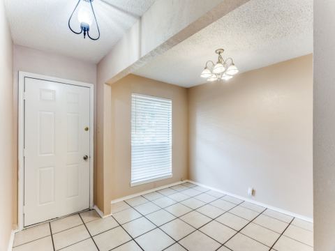 1111 N Nolan River Road B, Cleburne, TX 76033 — photo 3