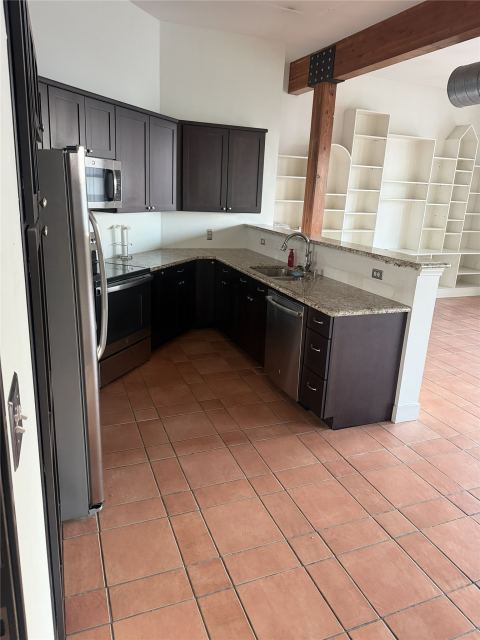 2502 Live Oak 301, Dallas, TX 75204 — photo 2