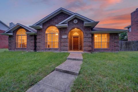 2209 Dana Drive, Rowlett, TX 75088 — photo 2