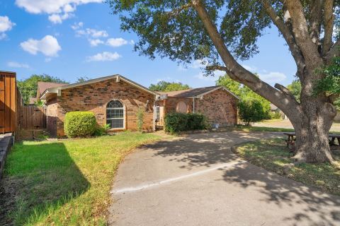 1801 Tameria Drive, Irving, TX 75060 — photo 2