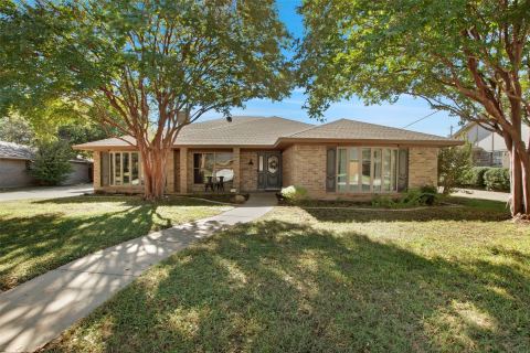 4209 Capilla Street, Fort Worth