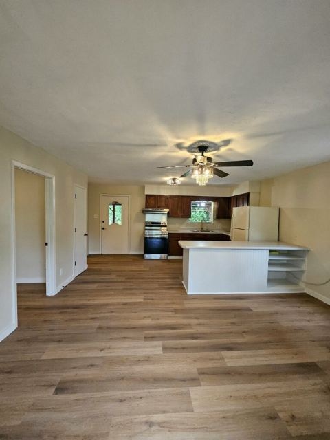 5863 Fm 895, Lake Creek, TX 75450 — photo 2